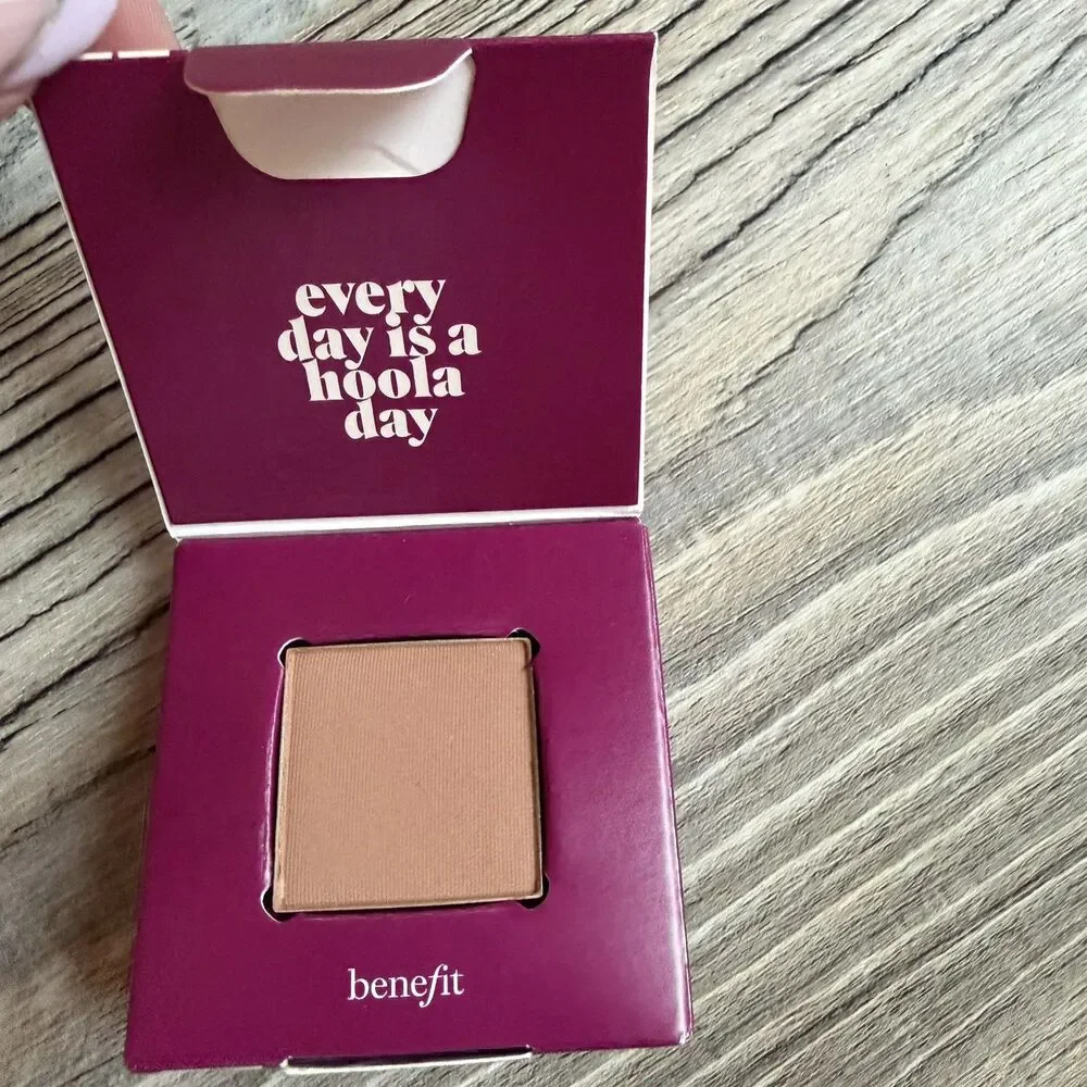 Benefit Hoola Original Powder Bronzer Mini 0.06 oz 1.8g Travel Size